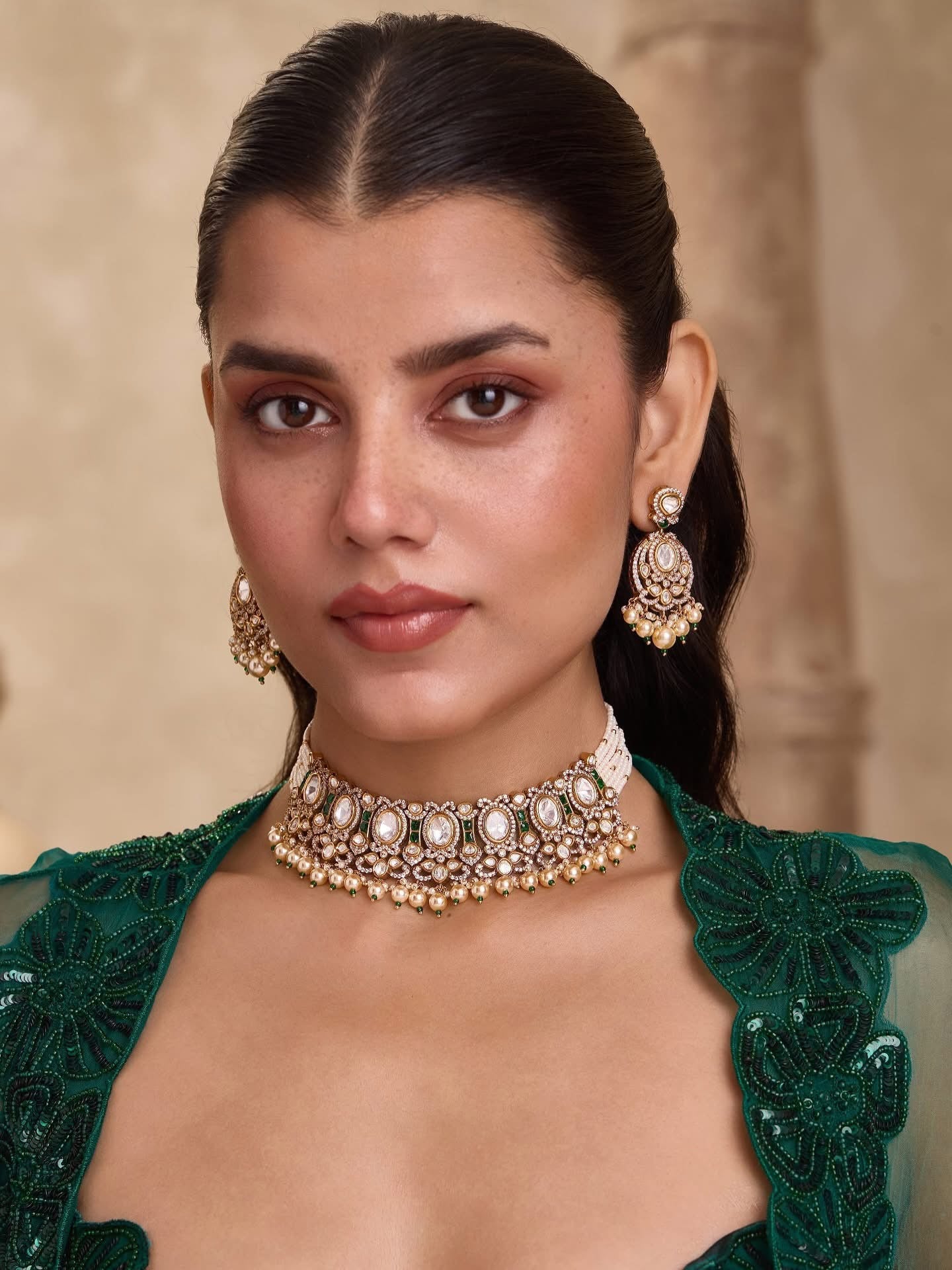 Triti Kundan Set