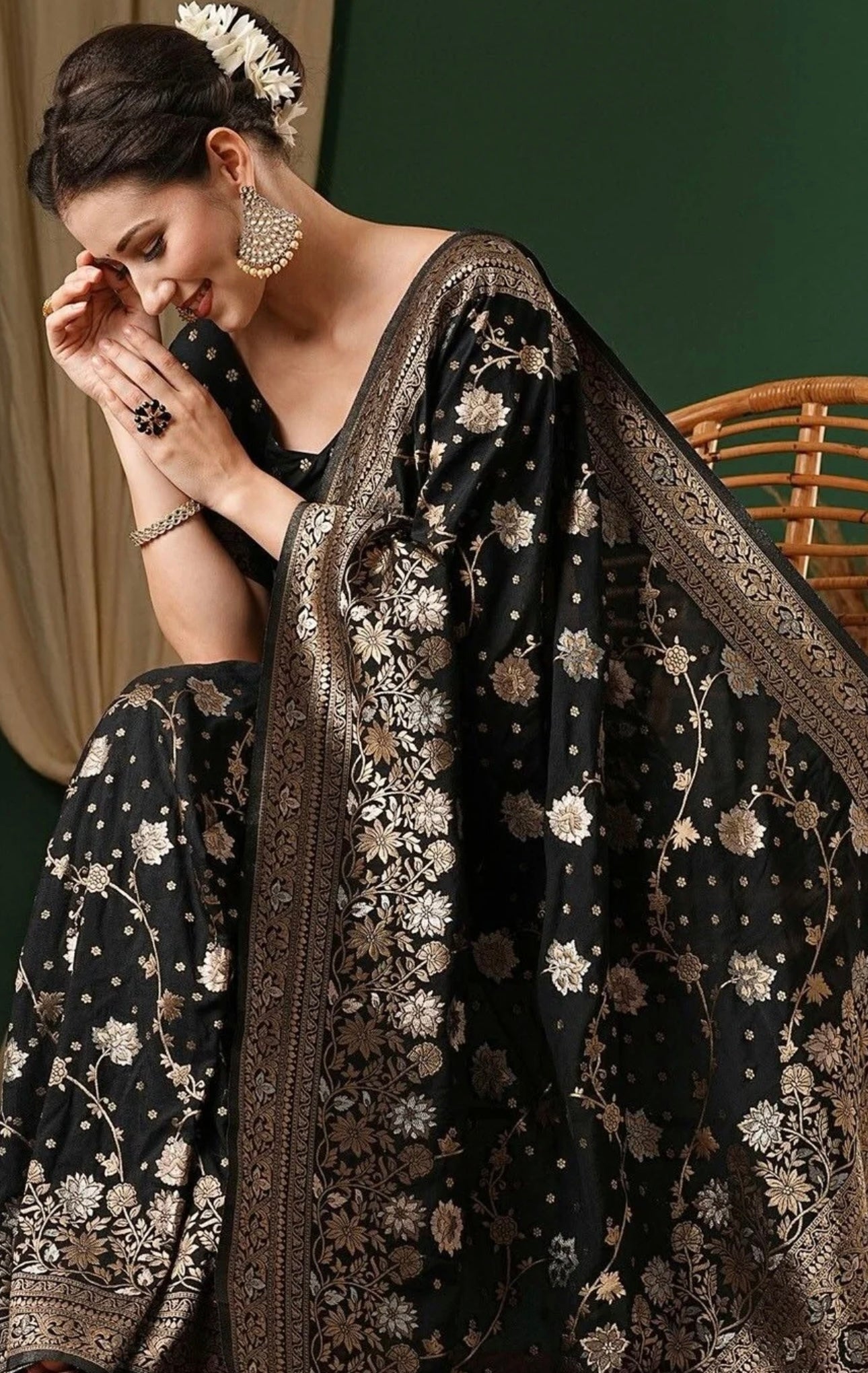 Black Kanchiwaram Saree