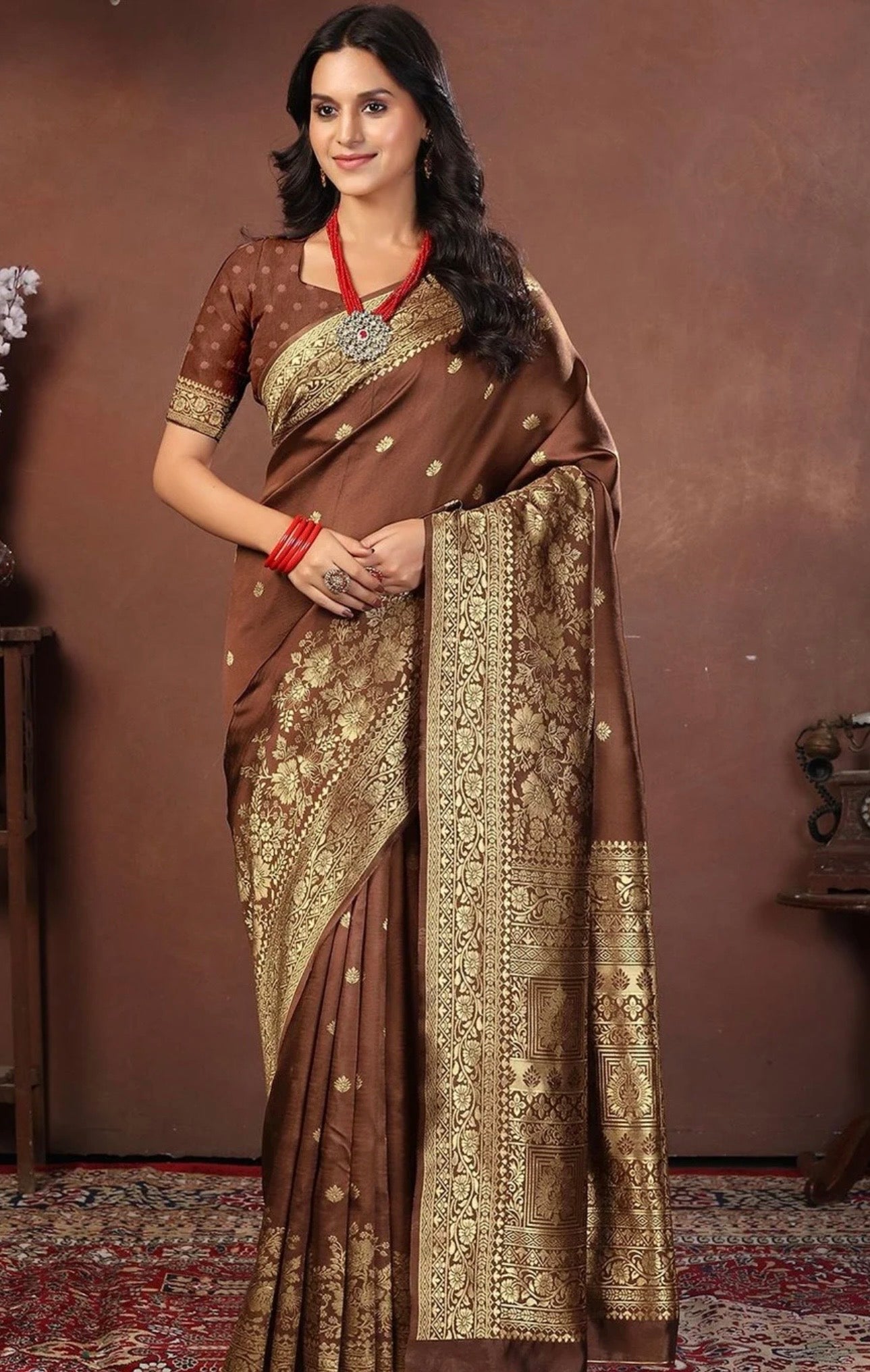 Brwon Gold Kanjeewaram Saree